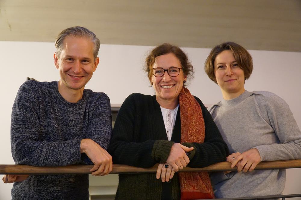 Ergonomist Markus Feufel, medical psychologist Friederike Kendel, and gynecologist Dorothee Speiser developed the consulting tool iKNOW. (from left to right)